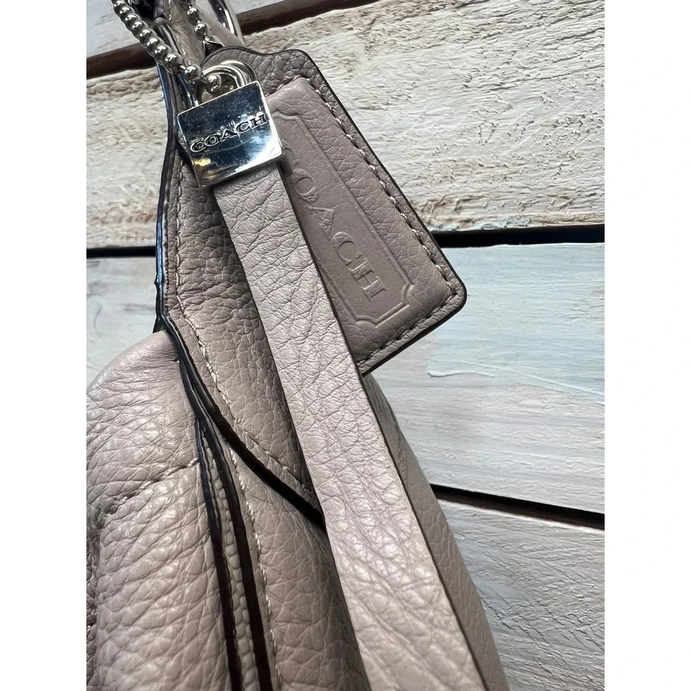 Coach F31287 Pebbled Leather Hobo Bag Lilac Purple Large Shoulder Tote Purse